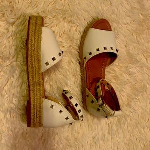 Brand new wedge sandals!!